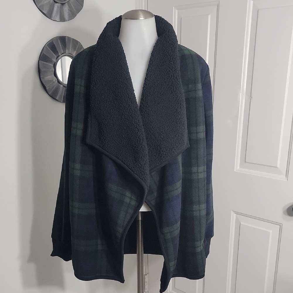Abercrombie & Fitch Flap Collar Plaid Open Front Jacket  Sherpa Lining Size L